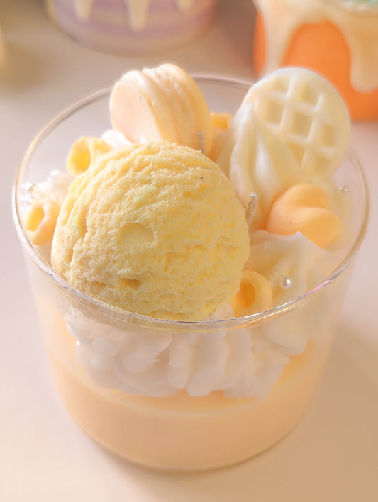 Cute 17oz Vanilla Ice Cream Dessert  Candle Jar