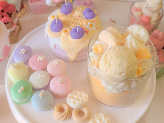 Cute Dessert Cake Jar and Macaron candle set