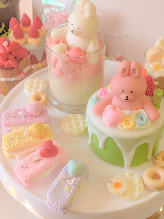 Kawaii Biscuits Bunny Cake and Jar Candle set